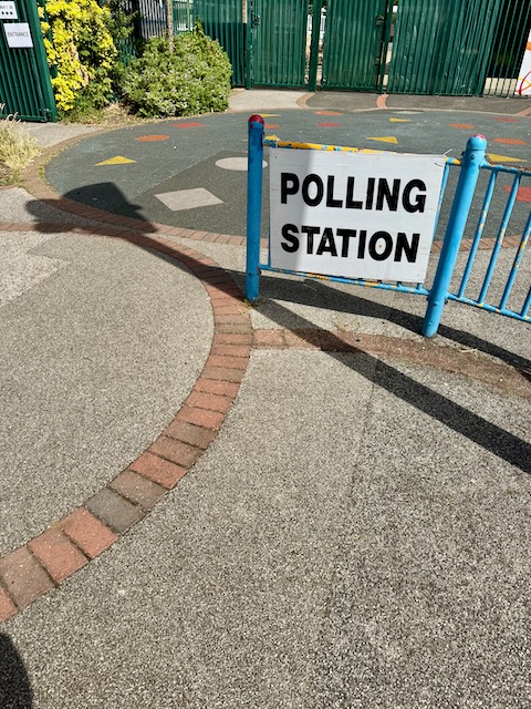 A sign saying Polling Station